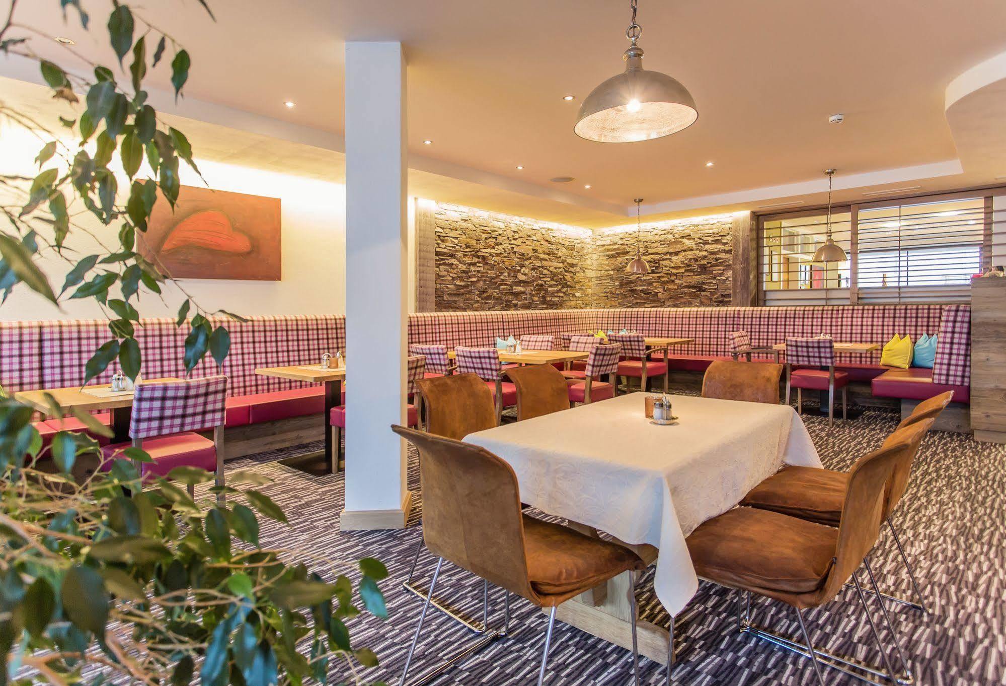 Hotel Bacher Asitzstubn Leogang Extérieur photo